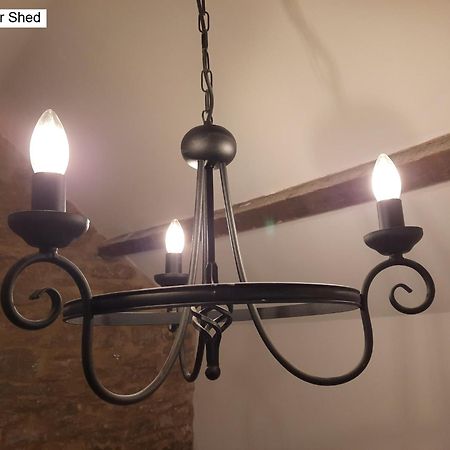 Cotswold Cottage Bed & Breakfast Luckington Exterior foto